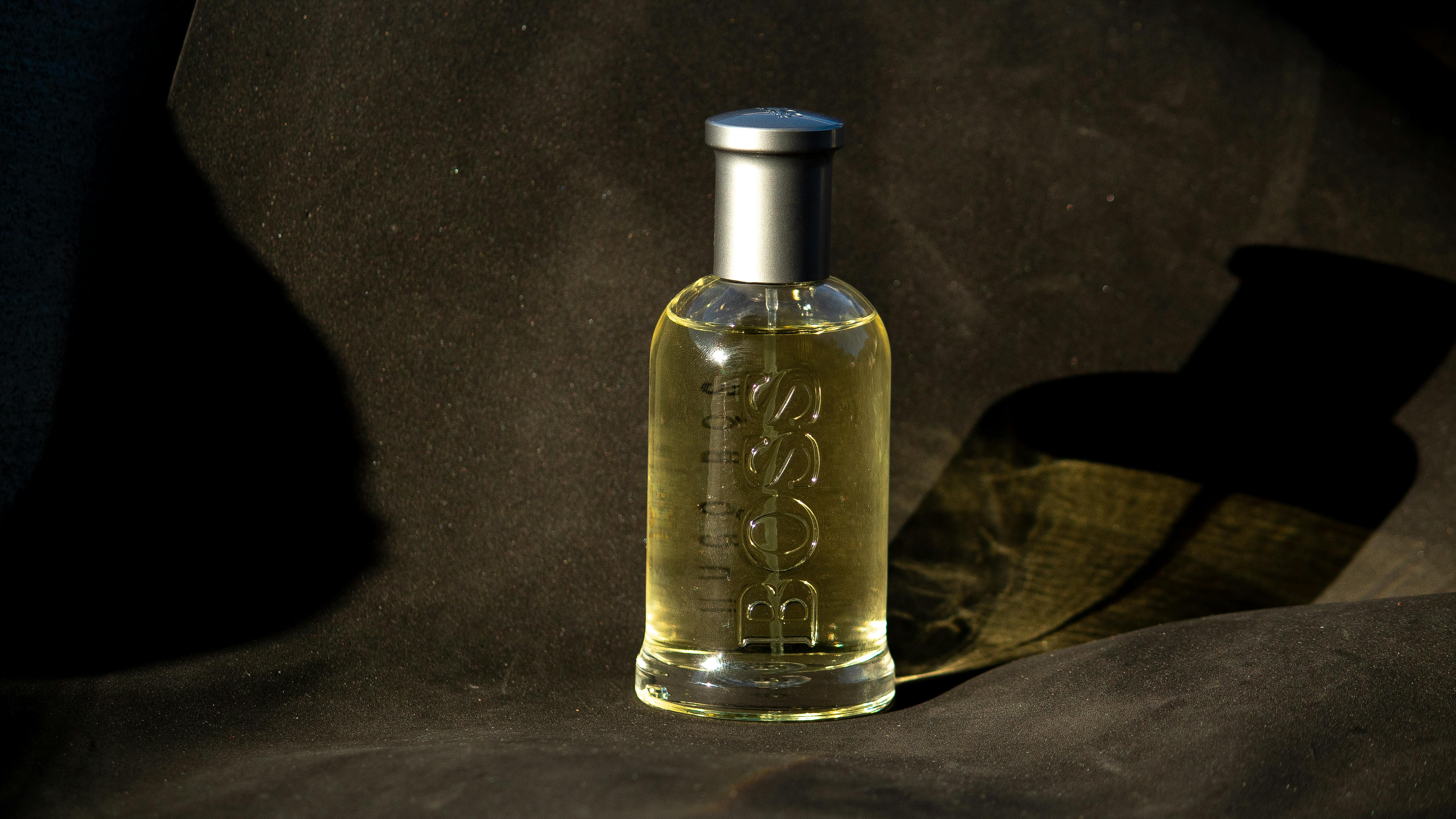 Hugo Boss Parfum Night: Elegancki Zapach na Wieczór